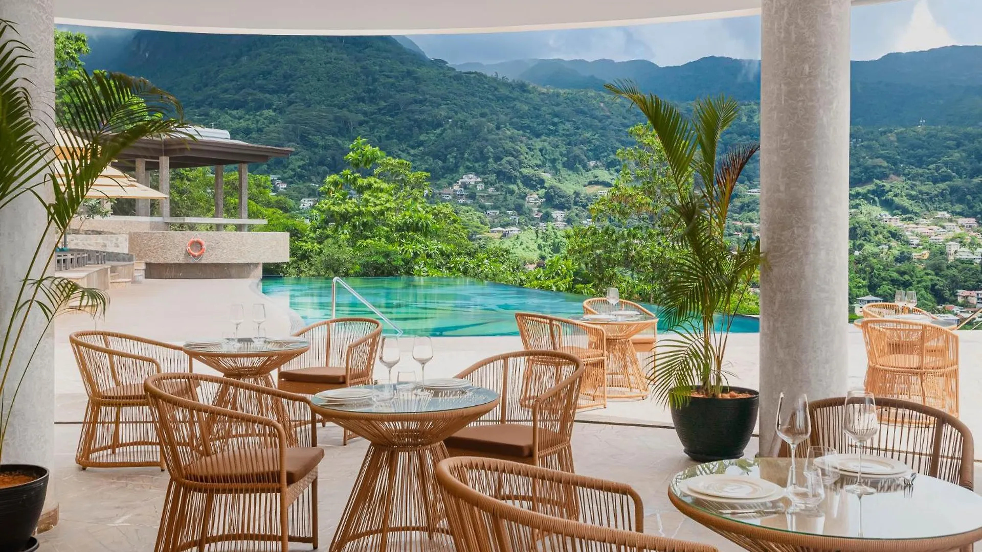Garden Hill Resort & Spa Beau Vallon