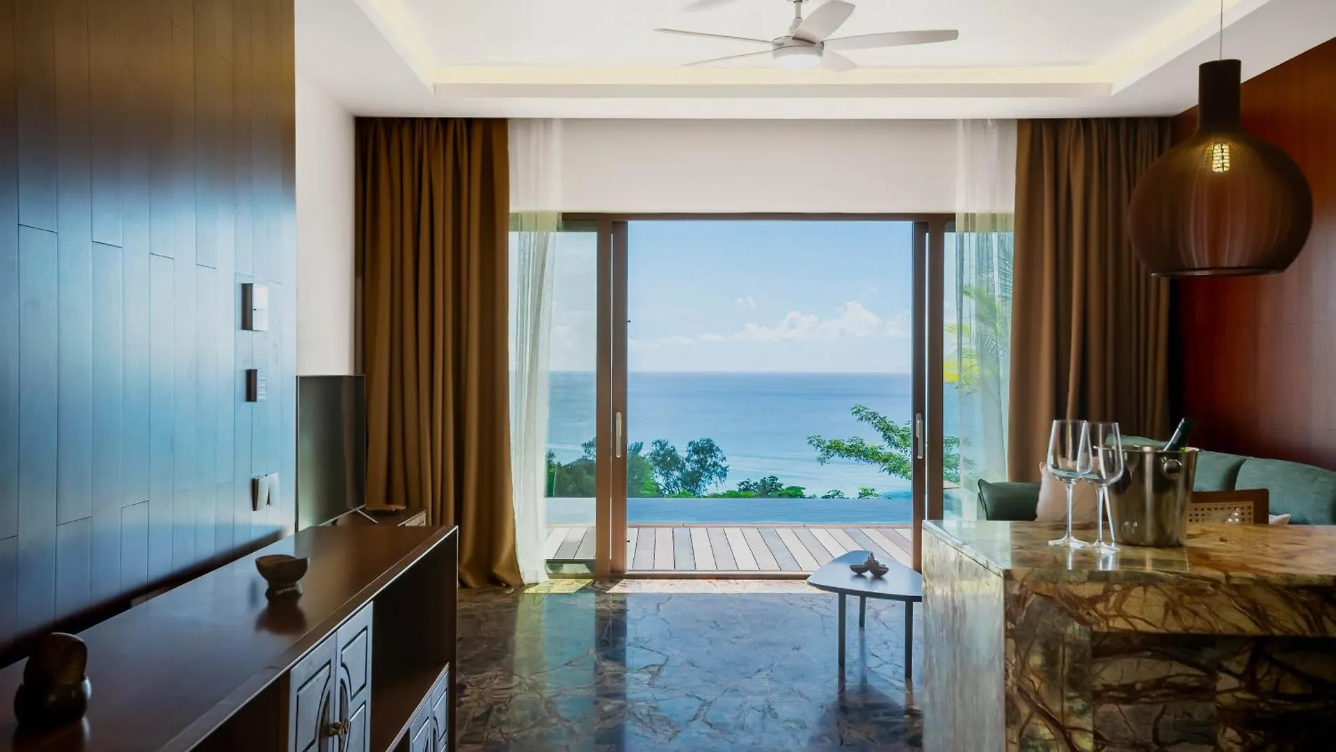 Garden Hill Resort & Spa Beau Vallon
