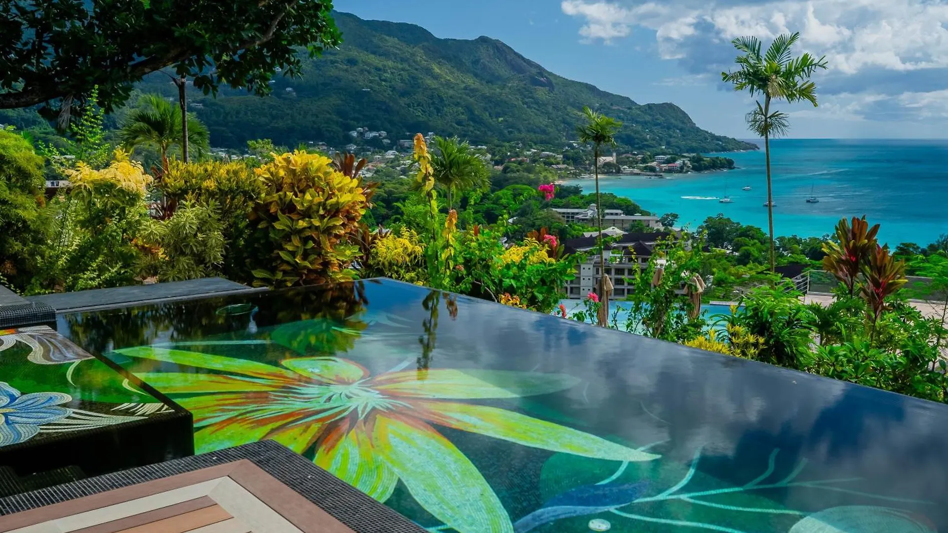Garden Hill Resort & Spa Beau Vallon